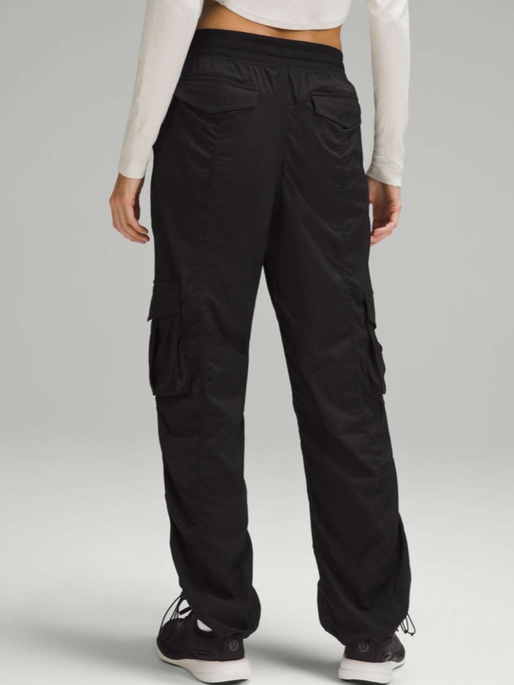 NWT Lululemon Dance Studio Relaxed-Fit Mid-Rise Cargo Pant Black - Picture 2 of 9